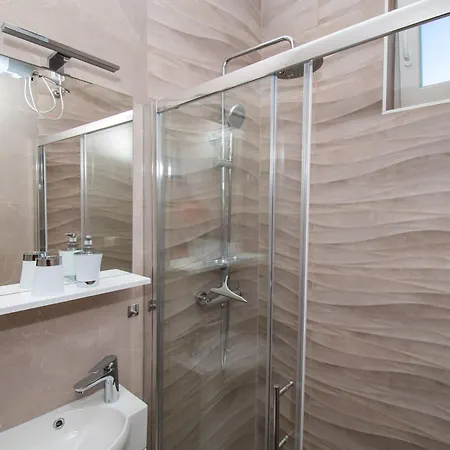 Valeva Exclusive * Sibenik